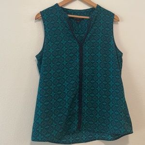 Banana Republic Sleeveless Blouse